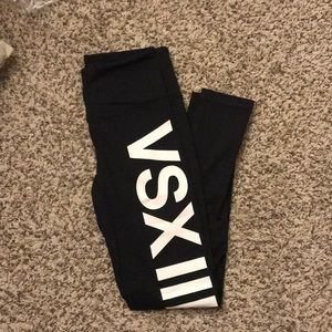 Victoria’s Secret VSX Sport Knockout Leggings
